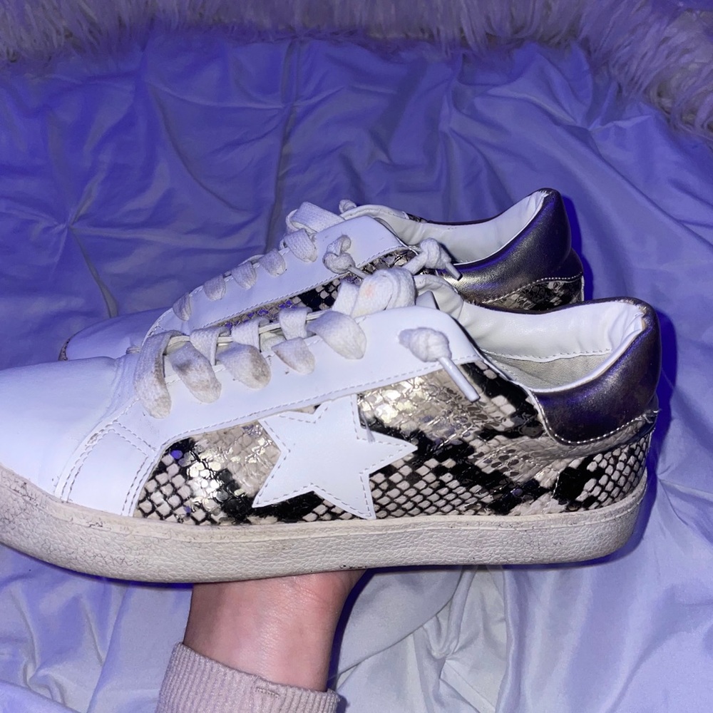 steve madden sneakers.